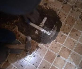 焦作市卫生间漏水维修公司为您分享下卫生间渗水如何处理及注意事项